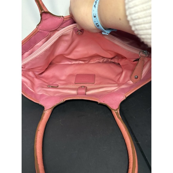 Coach Bleecker Beige & Pink Signature C Canvas Tote w/Matching Wallet See Desc - Picture 9 of 16